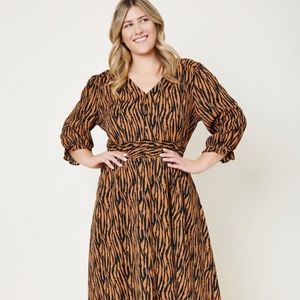 Tiger Print Maxi Dress (PLUS)